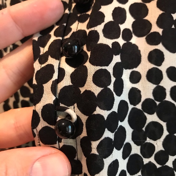 Banana Republic silk blouse - Picture 9 of 13